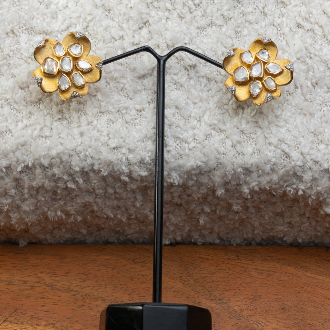 EARRINGS ER GLD R109-0